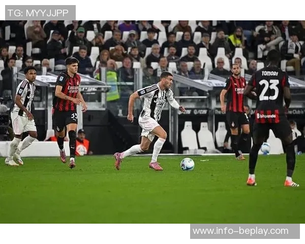 尤文图斯有意引进拜仁后卫格雷罗明年一月或将展开谈判 尤文图斯有意引进拜仁后卫格雷罗明年一月或将展开谈判